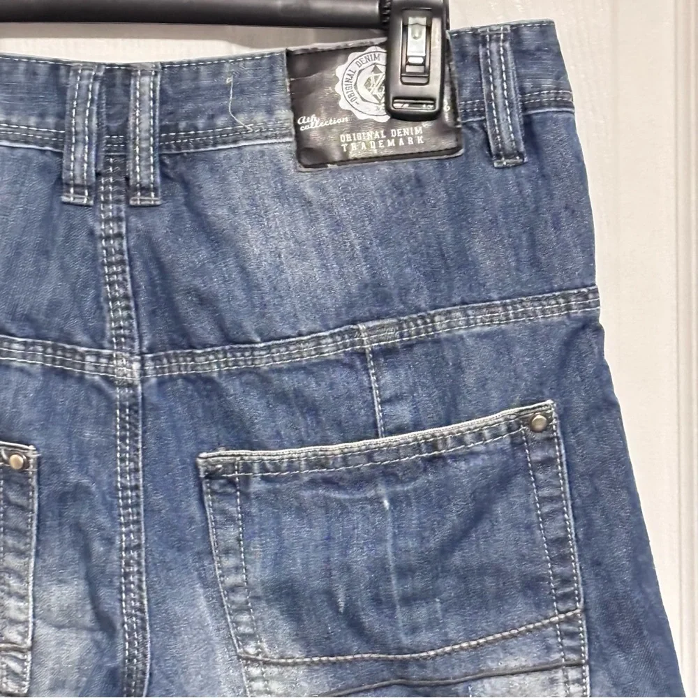 Original Denim Brand JVZ Men's Medium Wash Blue Denim Jeans Shorts Waist 31